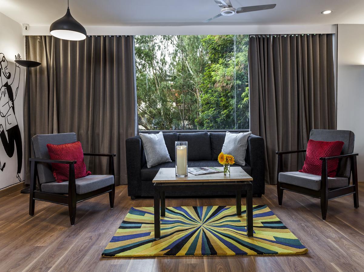 Отель Oyo Townhouse 5 Jubilee Hills Хайдарабад Экстерьер фото